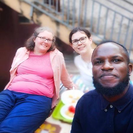 Tgs Homestay カンパラ エクステリア 写真