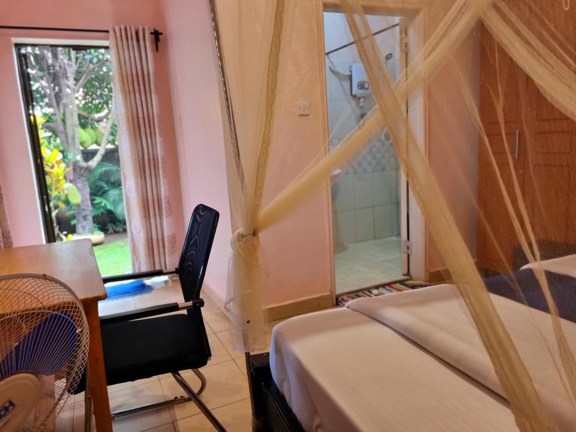 Tgs Homestay カンパラ 部屋 写真